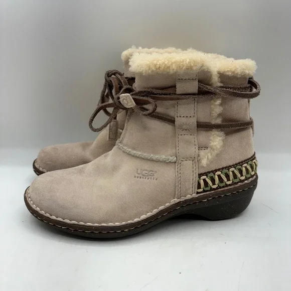 UGG Australia Cove Suede Shearling Lined Short Ankle Boots Womens Size 5